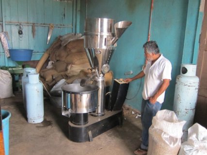 Visiting a coffee roaster in Pluma Hidalgo, Mexico